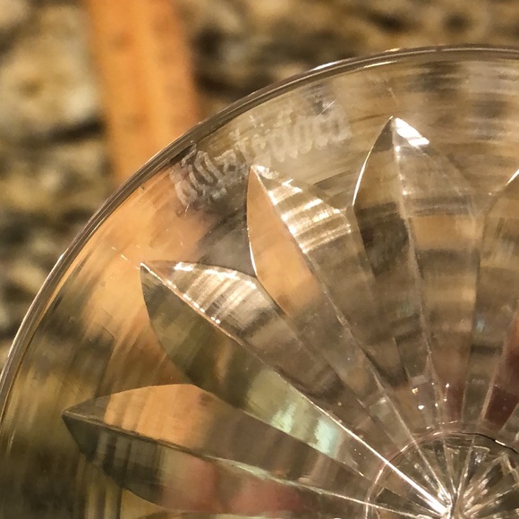 Waterford Lismore Wine Glasses (set of 2) - Picture 4 of 6